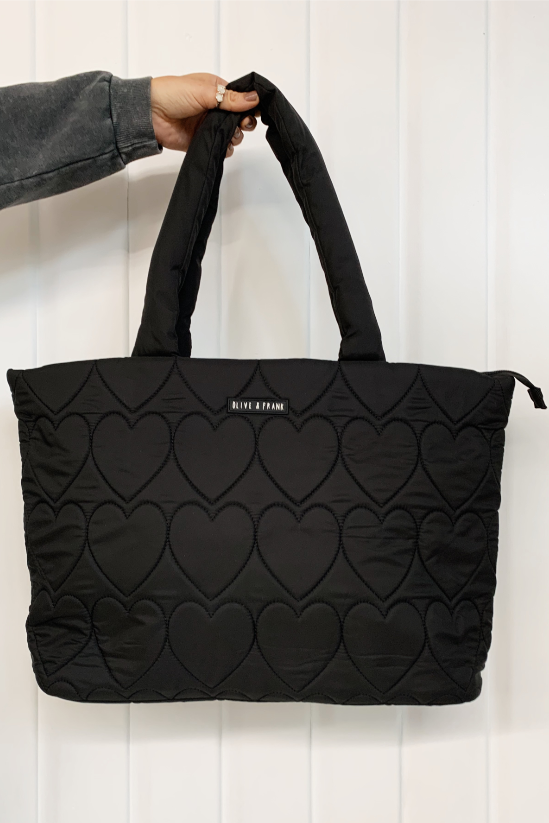 Quilted Heart Tote Bag - Black