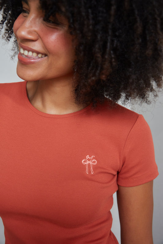 O&F Bow Embroidered Rib Tee - Rust