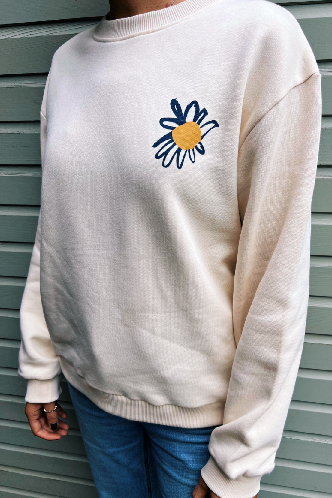 O&F Plant Flowers Grow Love Sweatshirt