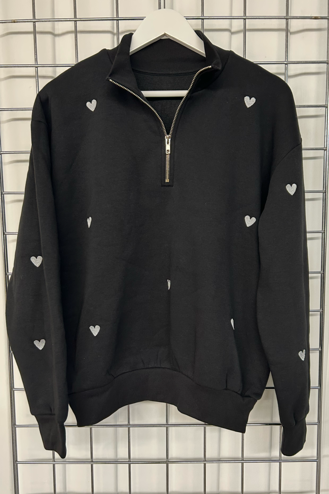 Sample: Heart Embroidered Set - Black - Small