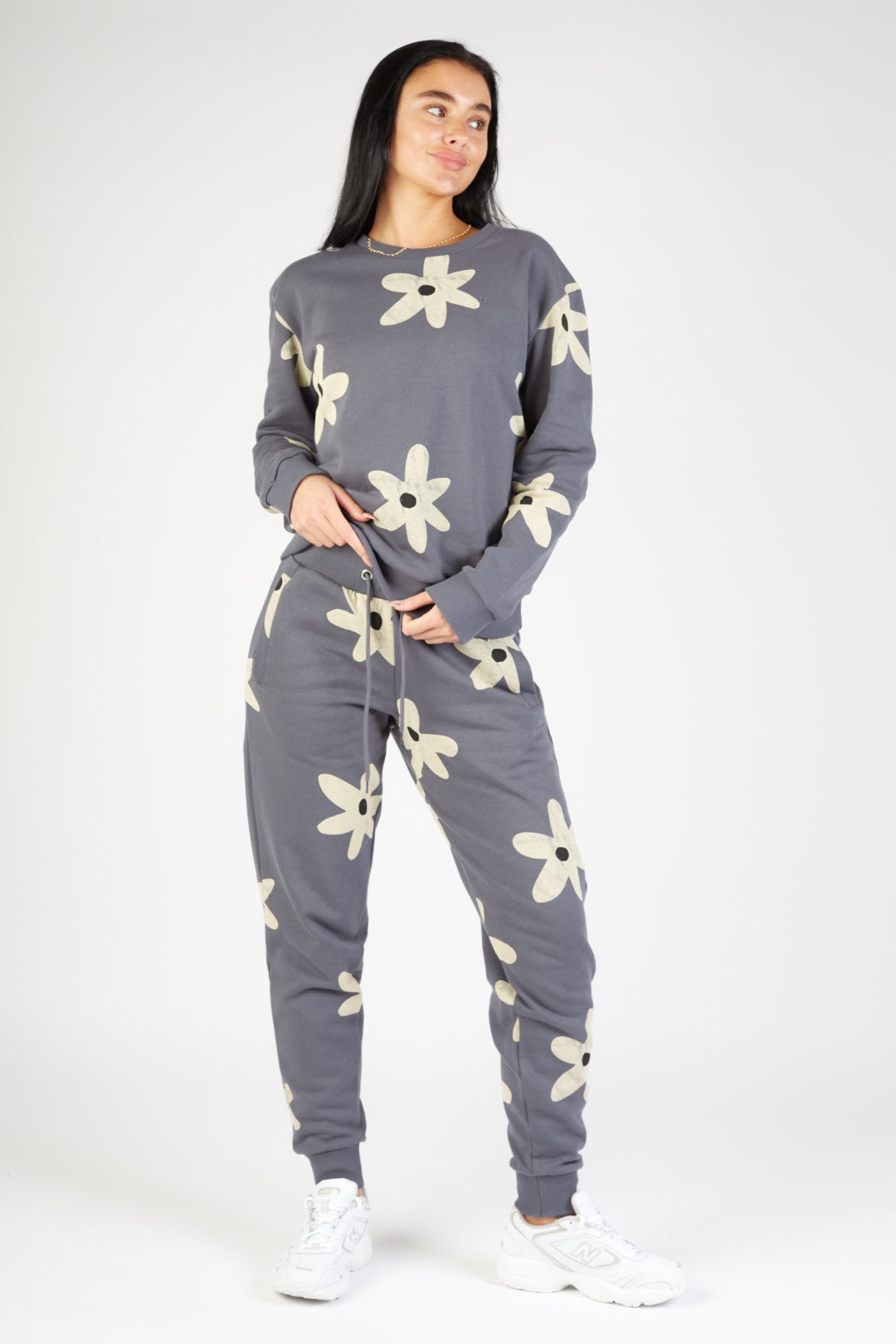 Sample: Abstract Flower Joggers - XS