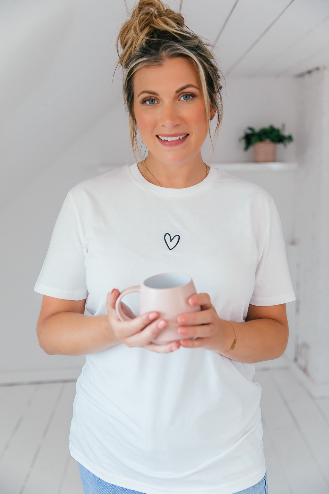 O&F Be Tee
