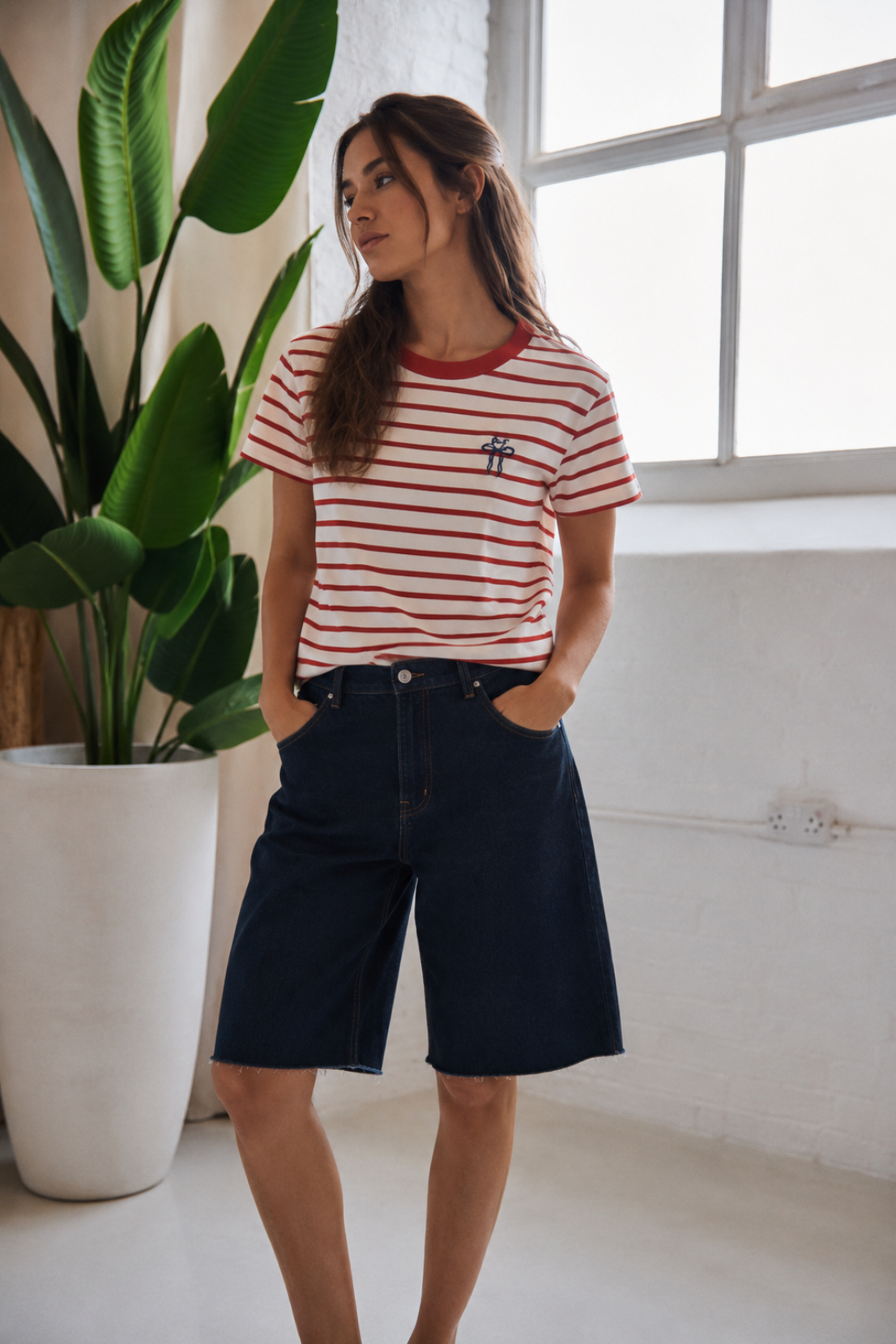 O&F Bow Embroidered Short Sleeve Breton Tee - Red