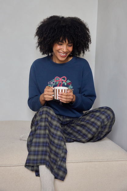 O&F Festive Wreath Sweatshirt