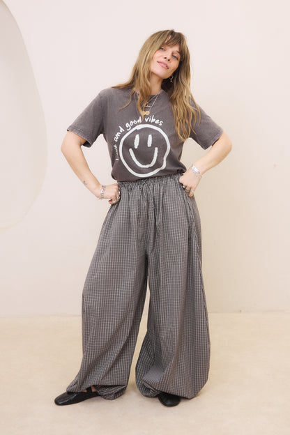 O&F Happy Face Tee - Washed Black