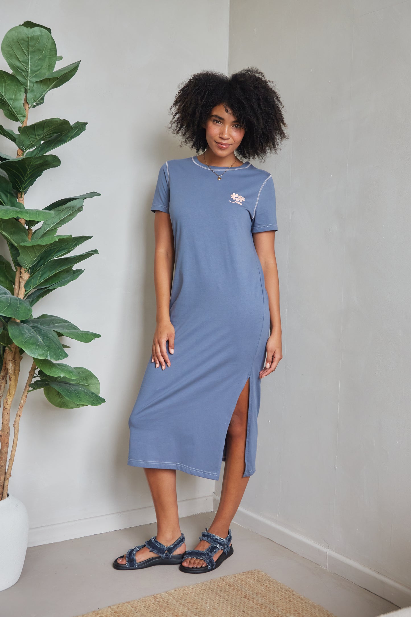 O&F Anemone T-shirt Dress
