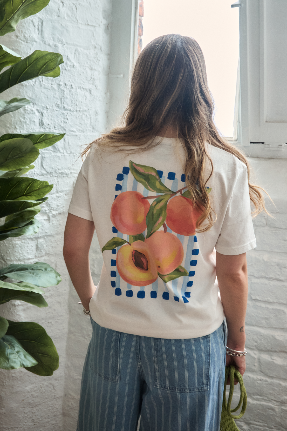 Sample - Its All Peachy Tee - Size Medium