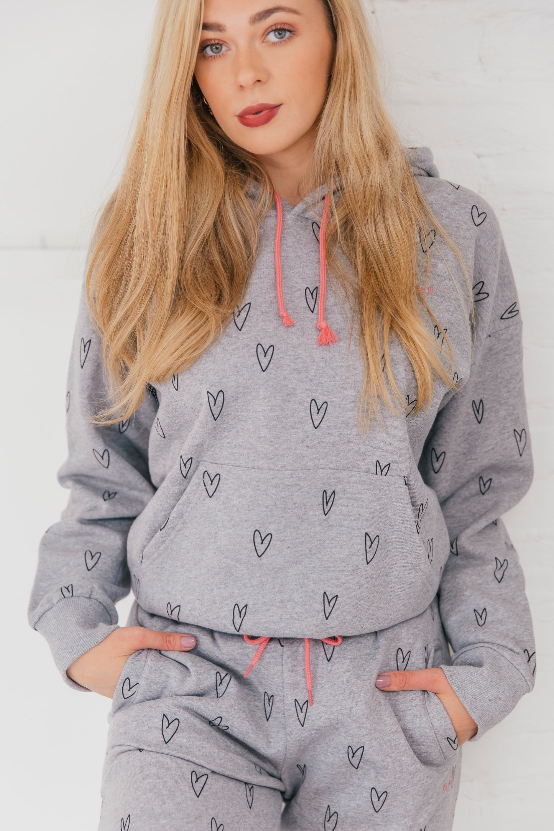 Heart print hoodie sales